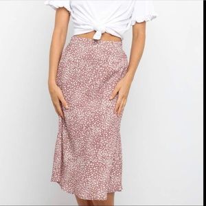 Petal and pup falco skirt